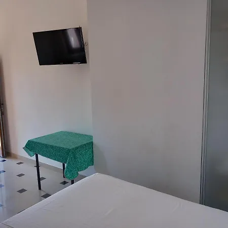 Pavlovic Konukevi *